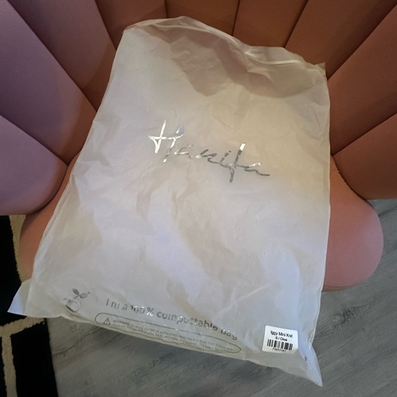 Hanifa Iggy Dress - Picture 4 of 5